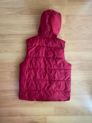 Chaleco acolchado rojo Zara Boys