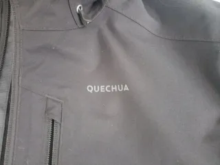 Chaqueta Quechua Negra y Gris