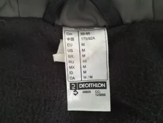 Chaqueta Quechua Negra y Gris