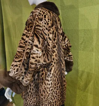 Chaquetón vintage ocelote talla 44