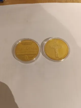 Réplica Moneda Papa Francisco y Jesucristo
