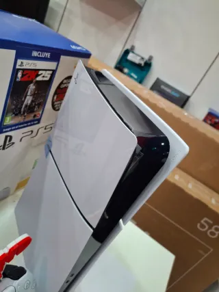 PlayStation 5 Slim Edición Nba2k25 (nueva)