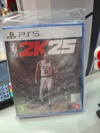 PlayStation 5 Slim Edición Nba2k25 (nueva)