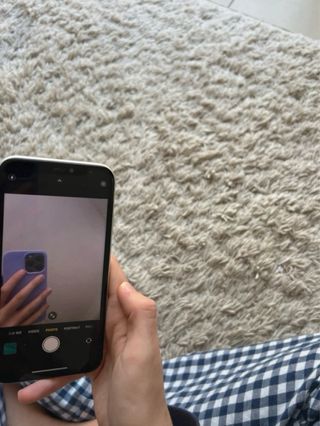 iPhone 11 Blanco 64GB - 70% Batería