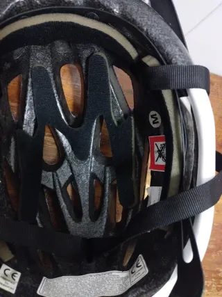 Casco de bici infantil GES rosa y blanco