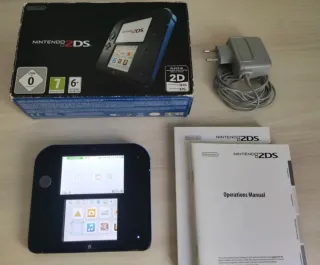 Nintendo 2DS Nera e Blu con Caricatore e Scatola