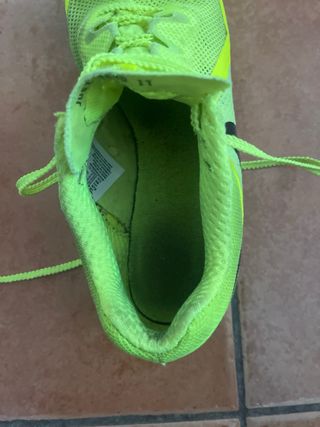 Zapatillas Nike Rival Multi Clavos Amarillas