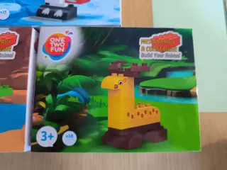 Figuras construcción One Two Fun