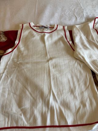 Conjunto Mango Top y Chaqueta Blanco Rojo