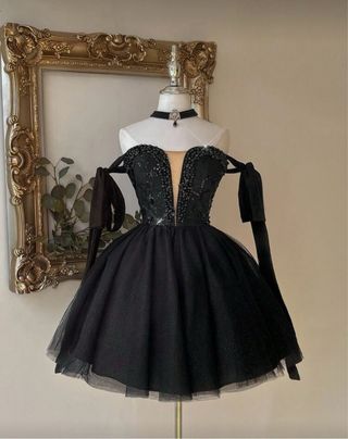 Vestido de fiesta negro de lujo