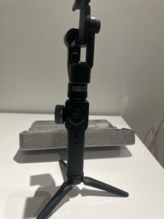 Estabilizador Zhiyun Smooth 4 Gimbal Smartphone