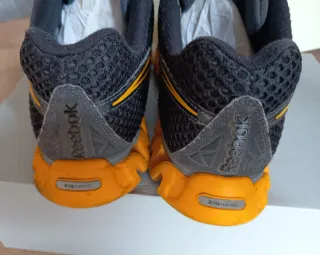 Zapatillas Reebok ZigZag zignano Negro Naranja