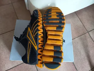 Zapatillas Reebok ZigZag zignano Negro Naranja