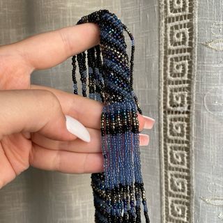 Collana vintage perline intrecciate nere e blu