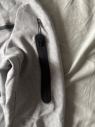 Sudadera Nike Tech Gris Mujer