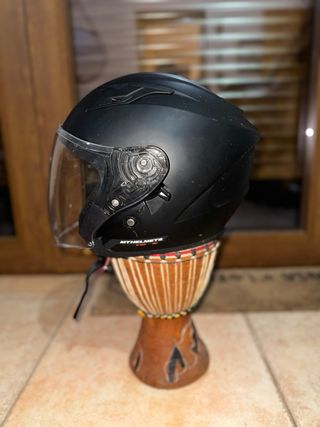 Casco Moto MT Helmets Negro