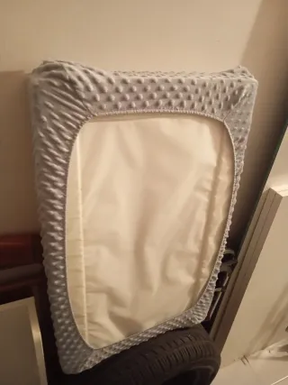 Cambiador y funda Ikea