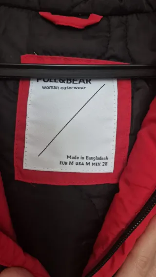 Abrigo Pull&Bear Rojo