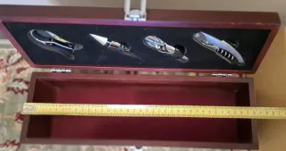 Cofanetto porta accessori vino legno