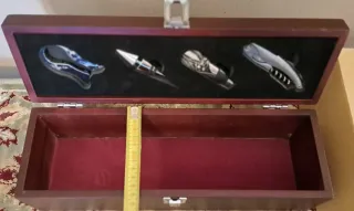 Cofanetto porta accessori vino legno