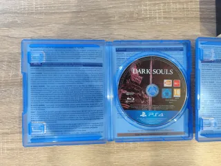 Dark Souls Trilogy PS4