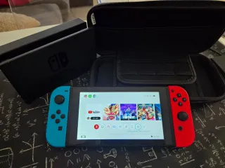 Nintendo Switch Azul/Rojo + Accesorios