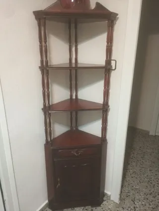 Mueble rinconero de madera
