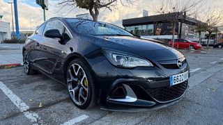 Opel Astra j opc