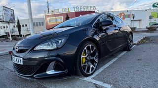 Opel Astra j opc