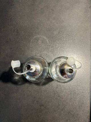 Set 2 oliere in vetro usate poco