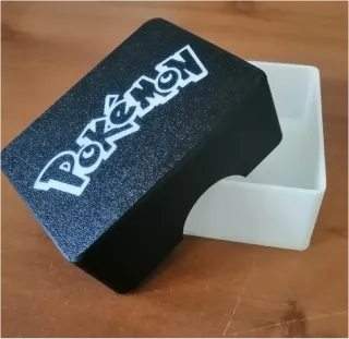 Caja para cartas Pokémon Roja y Blanca