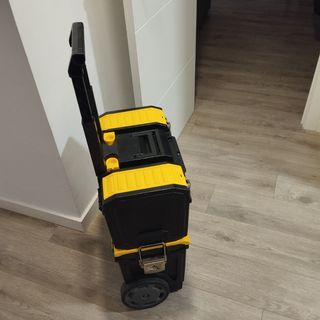 Maletín herramientas Stanley con ruedas