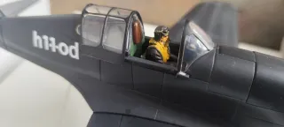 Réplica avión película capitán Sky mundo mañana