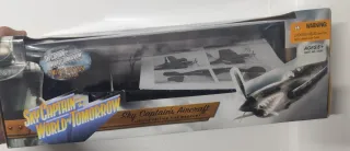 Réplica avión película capitán Sky mundo mañana