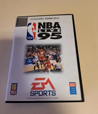 Sega Mega Drive 16-Bit + Caja original + 6 juegos