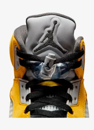 Jordan 5 Retro Tokyo Amarillo Talla 39 DS
