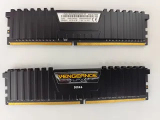 Corsair Vengeance LPX DDR4 24GB (3x8GB) CL16