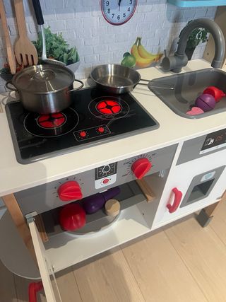 Cocinita infantil de madera