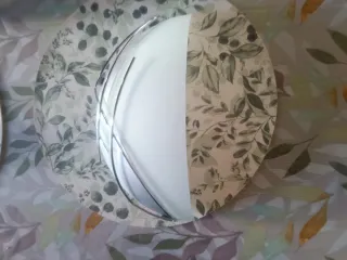 Lámparas de pared cristal y metal.