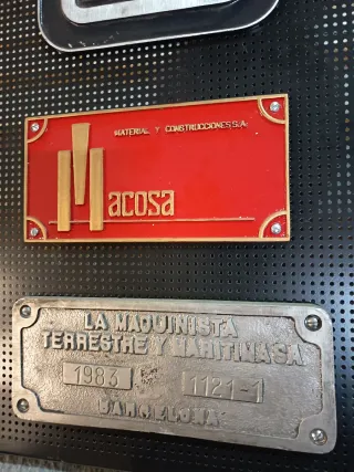 Placas y números de vagones Ferroviarios