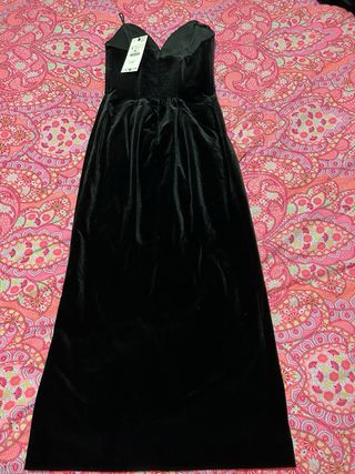 Vestido Zara escote corazón terciopelo