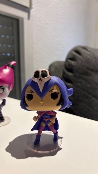 Funko Pop de Raven, serie Teen Titans