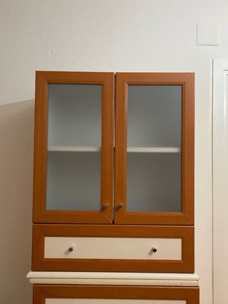 Mueble de baño madera y cristal