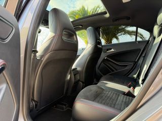 Mercedes-Benz Clase A200 AMG