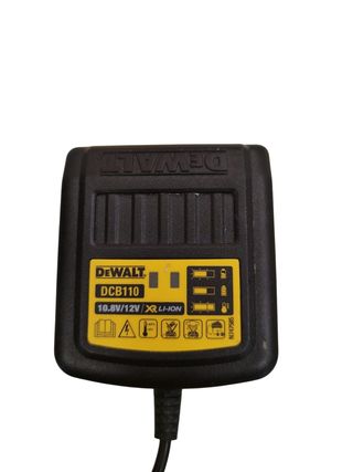 DEWALT DCK211D2T - KIT TALADRO ATORNILLADOR (DCD710) XR 12V + ATORNILLADOR IMPACTO (DCF815) XR 12V + MALETIN + CARGADOR