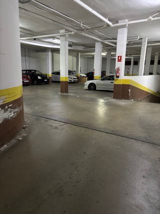 Plaza de garaje, muy cómoda para aparcar.