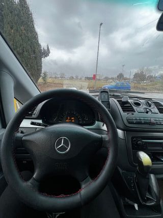 Mercedes-Benz Viano 2004