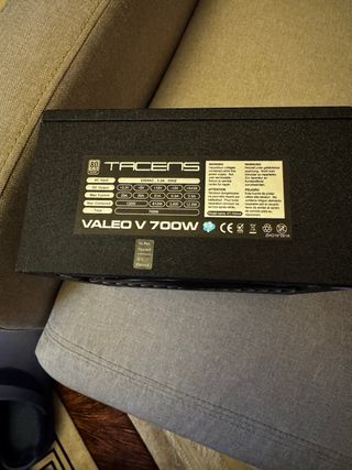 Fuente Alimentación PC 700W VALEO ATX