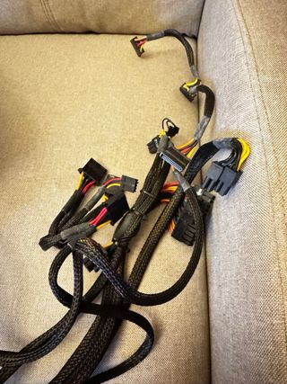 Fuente Alimentación PC 700W VALEO ATX