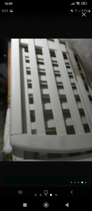 INCLUYE COLCHÓN. Cuna de madera